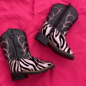 NWOT Old West pink and black glitter boots. Size 5 in toddlers.